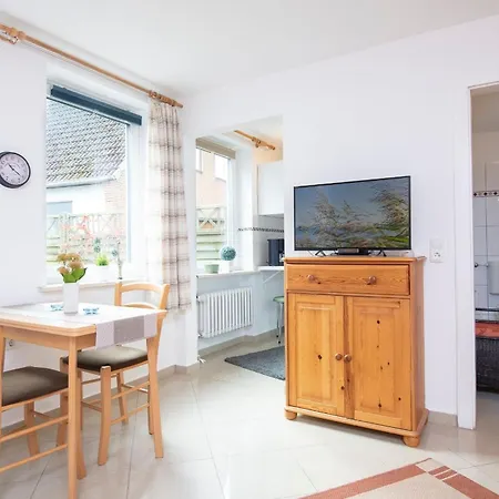 Apartment Ostlandstrasse 1 Strandwohnung Kellenhusen